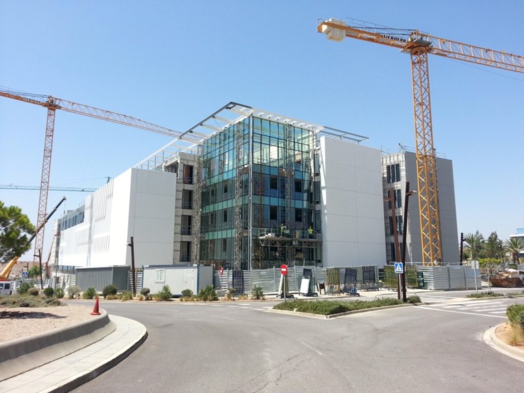 Construccion Edificio Oficinas LEED GOLD para Cajamar