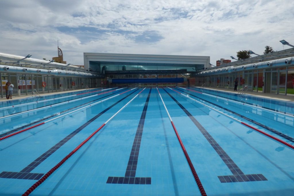 Retractable Roof for the New Tiro de Línea Swimming Pool