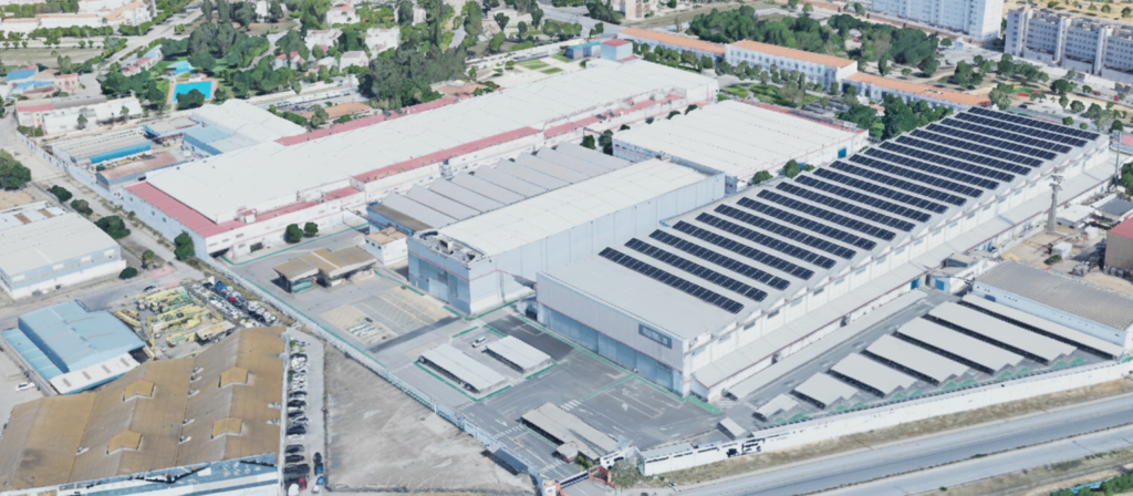 Airbus tablada google earth simulación paneles en cubierta nave a